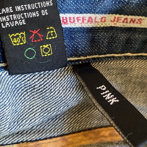 Buffalo Vintage Never Used Detailed Design Sexy Fit Pink Floral Inside Jeans - Picture 14 of 16